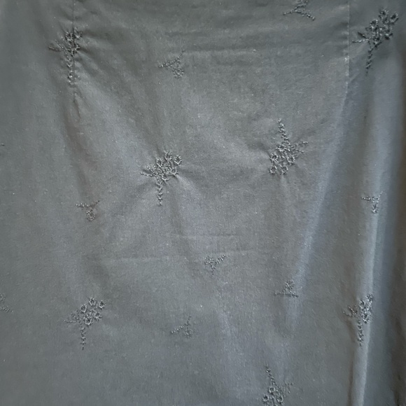 BOGO!! ❤️Express Skirt❤️ - Picture 5 of 6